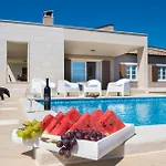 Histria Ferienhaus *